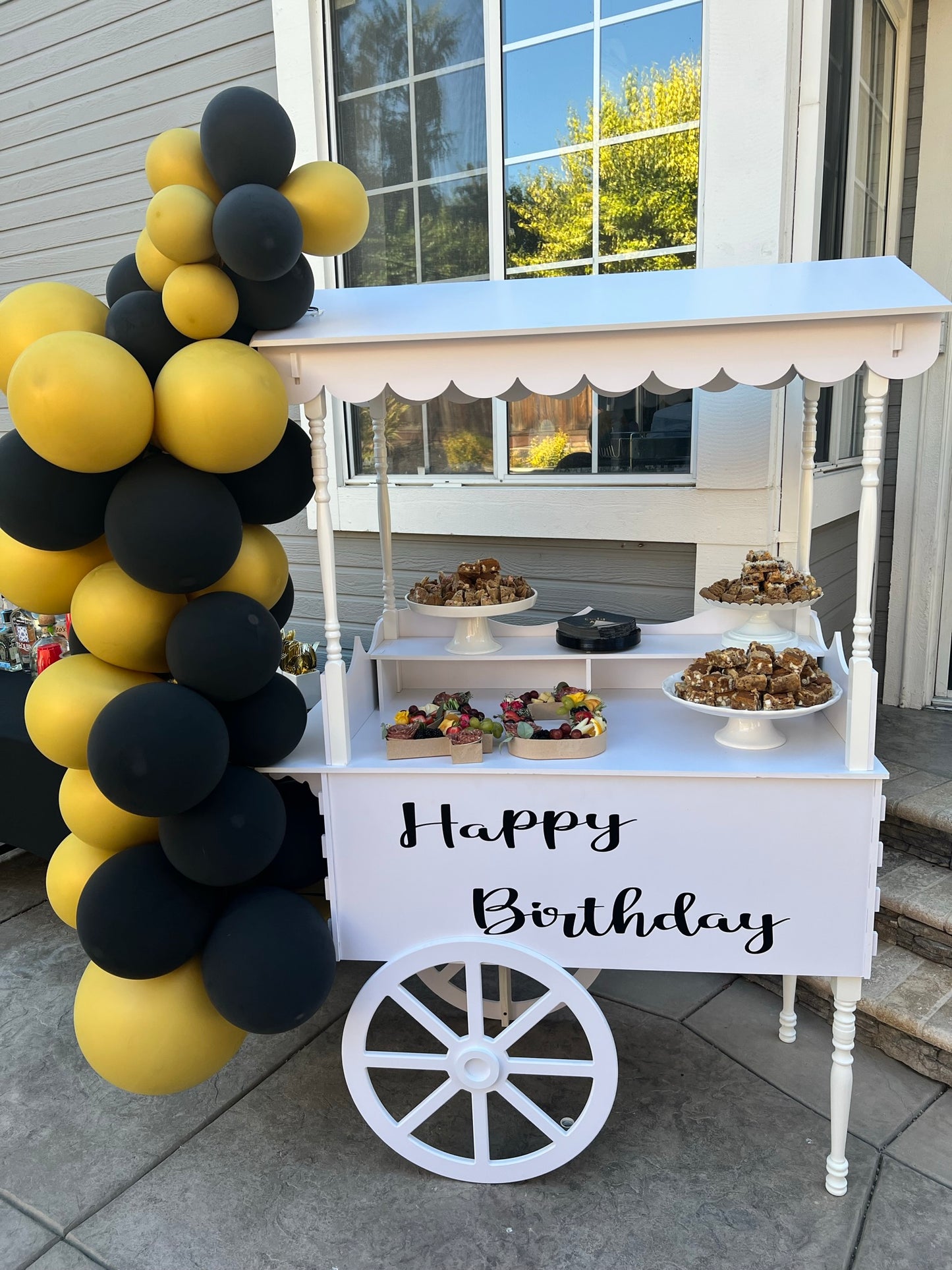 The Gold Catering Package