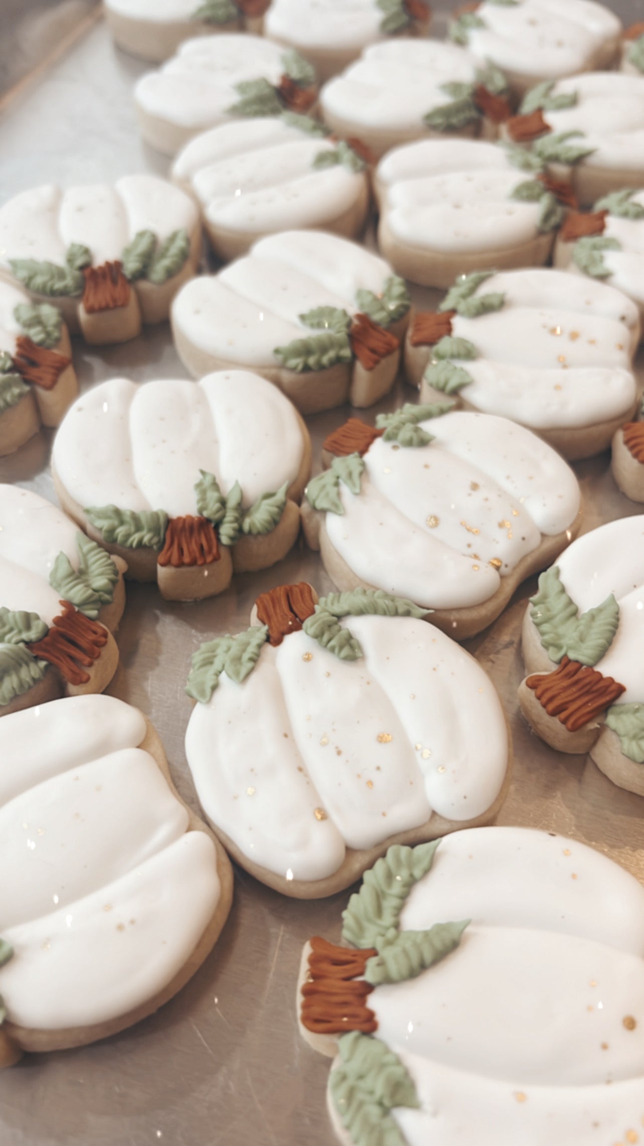 Mini Pumpkin Sugar Cookies 11/19-11/21